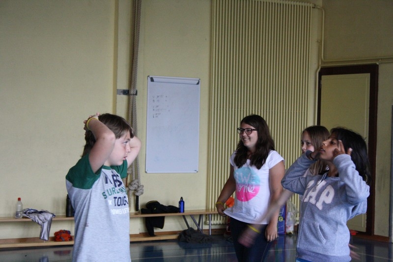 Village Camps International Summer Camp Leysin, Switzerland 2026-08-15 https://www.villagecamps.com/journals_admin/images/683-23-handball (53).jpg